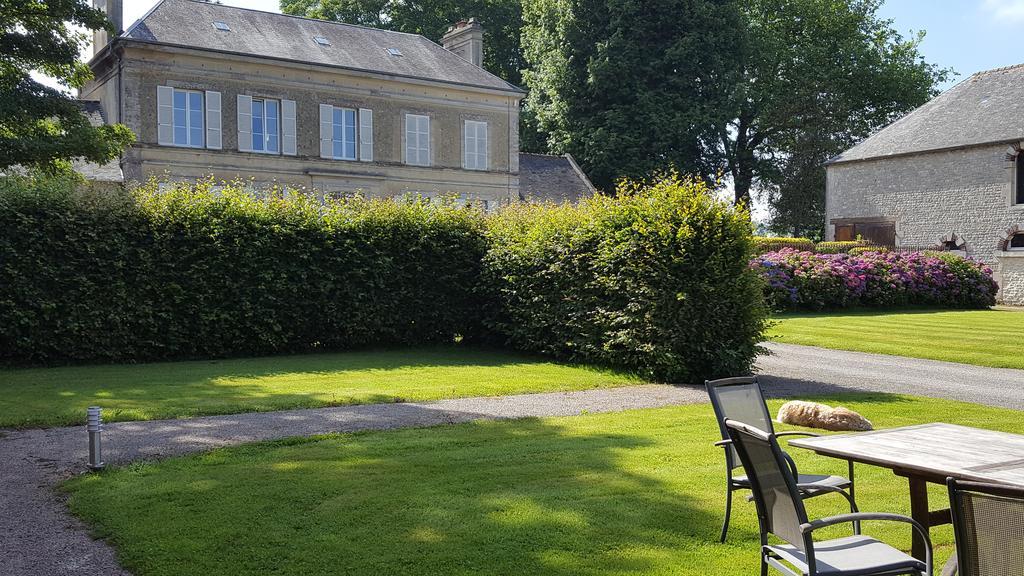 Chambres d'Hôtes La Fresnée Mosles Exterior foto